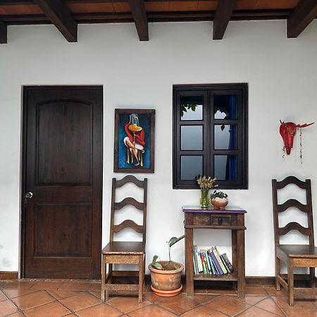 Casa Elena Bed and Breakfast Antigua Εξωτερικό φωτογραφία