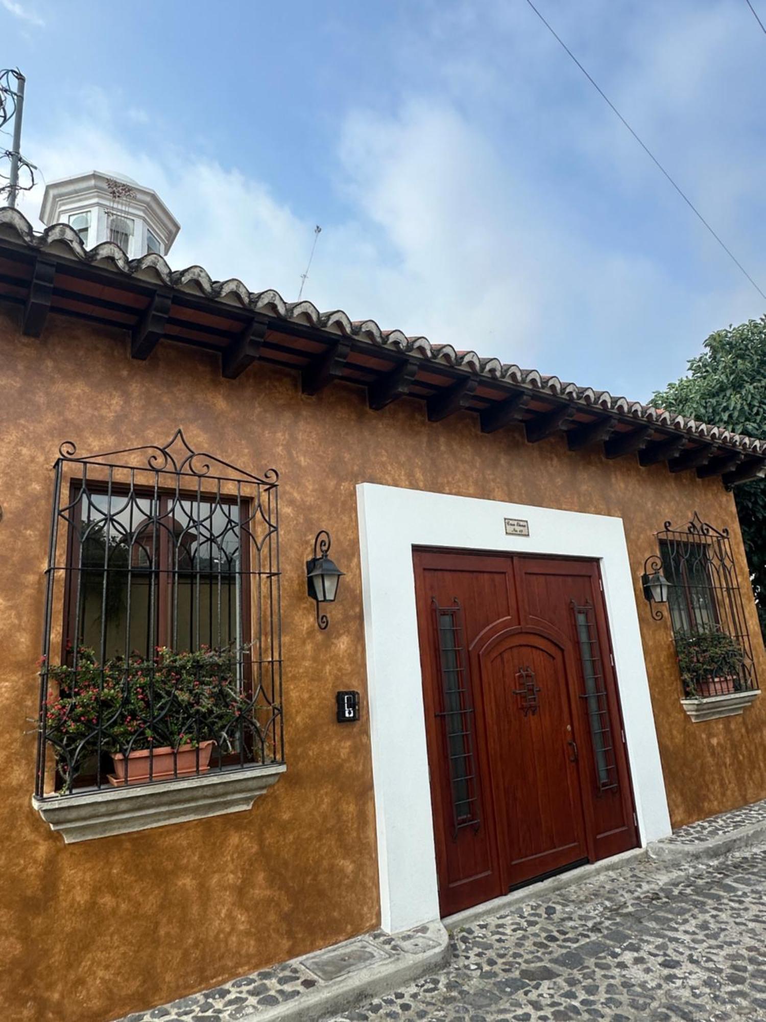 Casa Elena Bed and Breakfast Antigua Εξωτερικό φωτογραφία