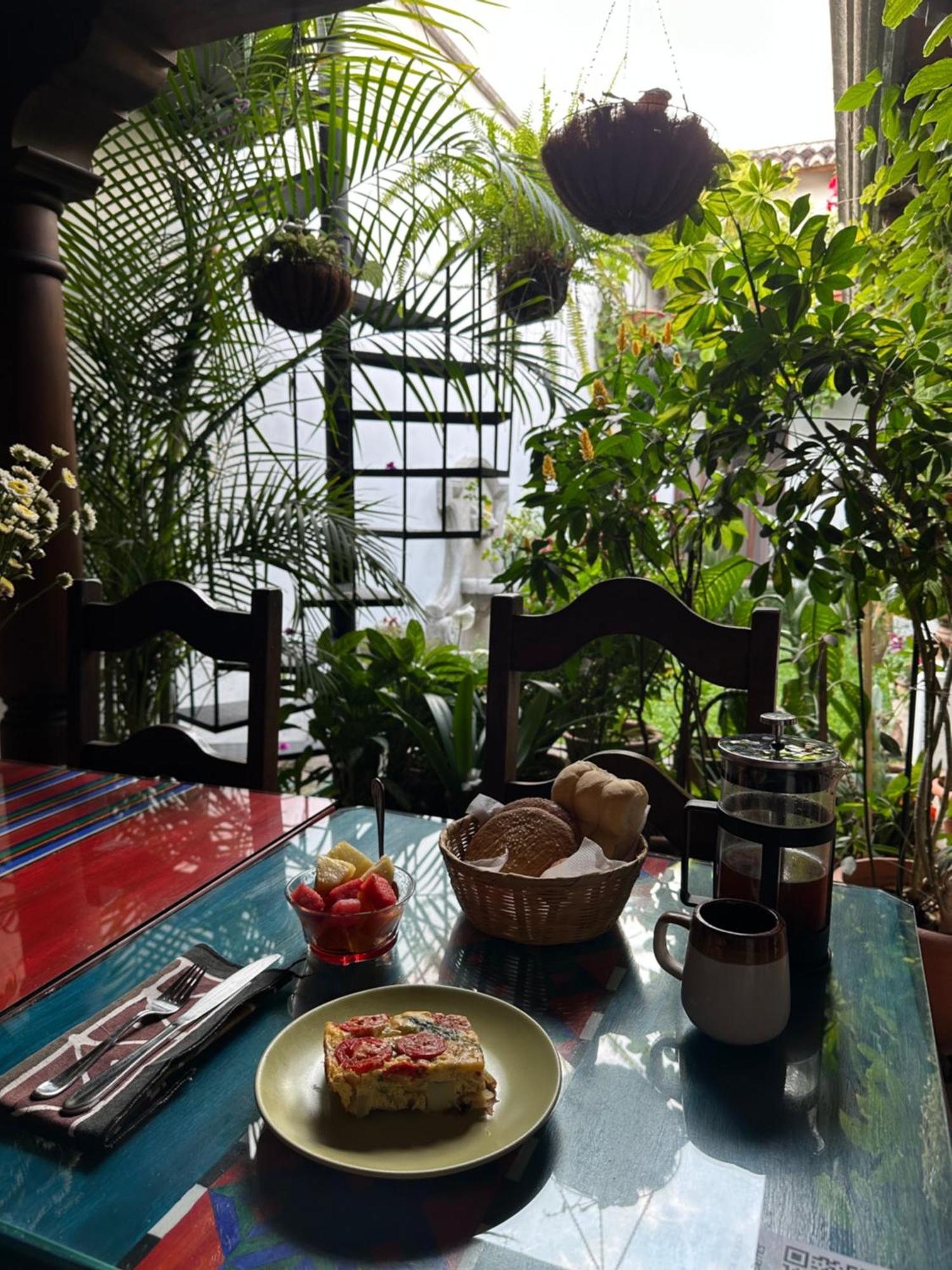 Casa Elena Bed and Breakfast Antigua Εξωτερικό φωτογραφία