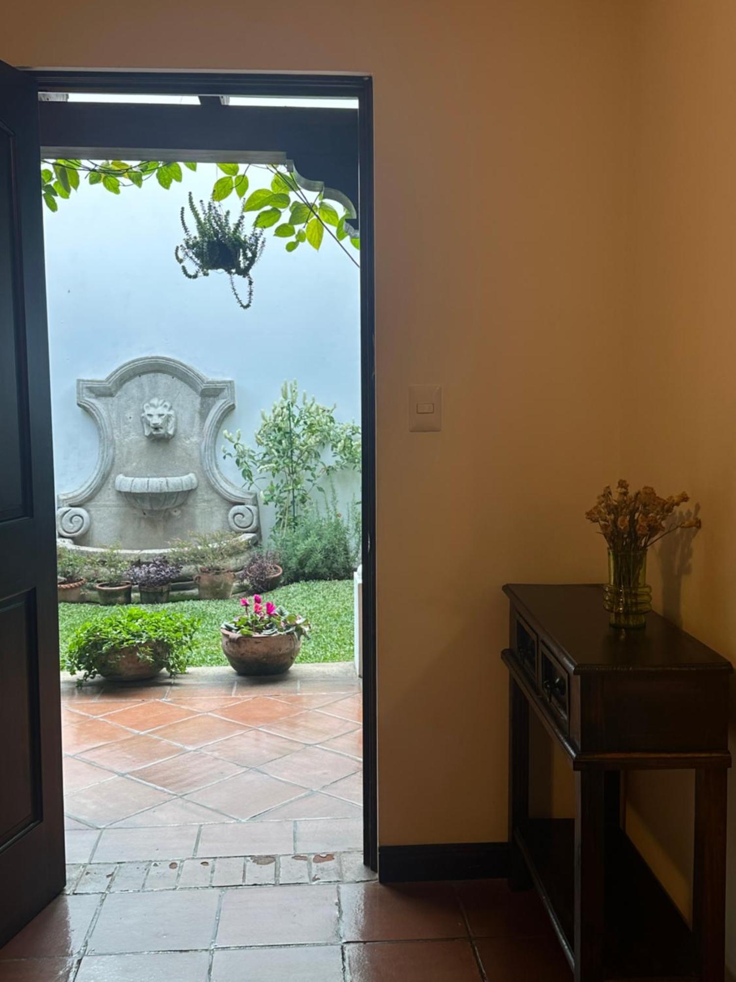Casa Elena Bed and Breakfast Antigua Εξωτερικό φωτογραφία